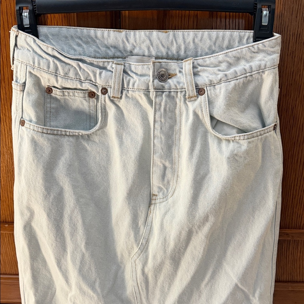NWOT INDUSTRY Front Slit Casual Light Denim Skirt Mid Rise Maxi Y2K Boho Edgy - Picture 4 of 14